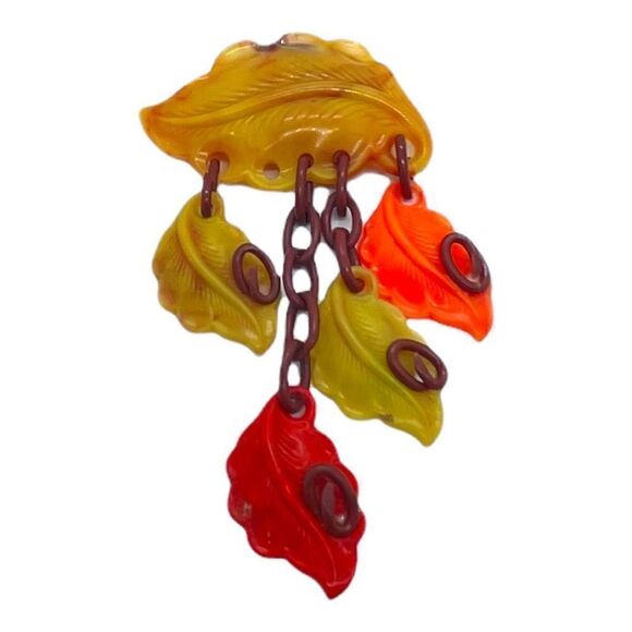BAKELITE Vintage Tangerine Cherry Chartreuse Golden Bakelite Leaf Tassle Brooch - Picture 9 of 11